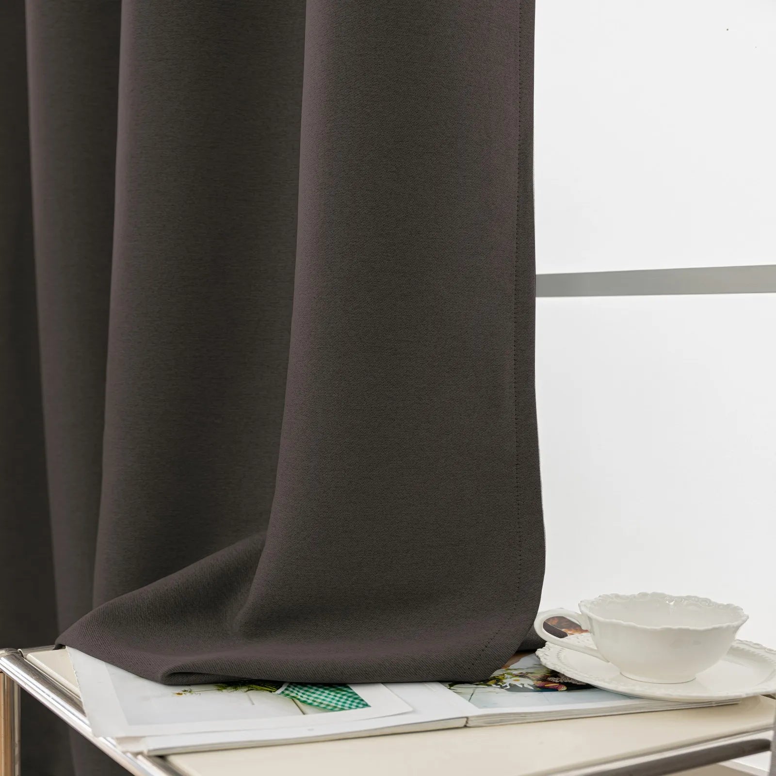 YSTYLE Velvet Curtains – 2 pcs, Blackout, Thermal Insulated, Modern Eyelet Drapes