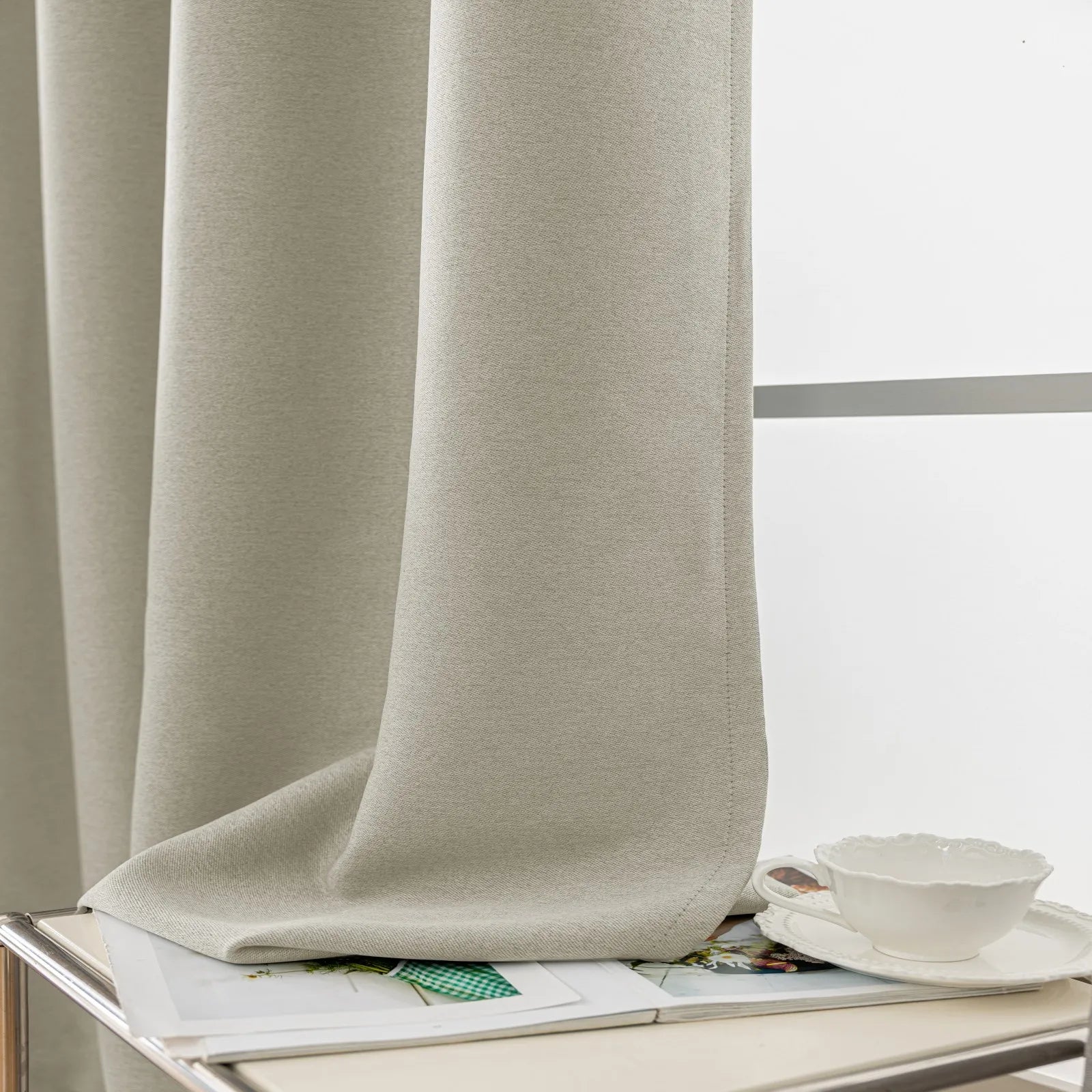 YSTYLE Velvet Curtains – 2 pcs, Blackout, Thermal Insulated, Modern Eyelet Drapes