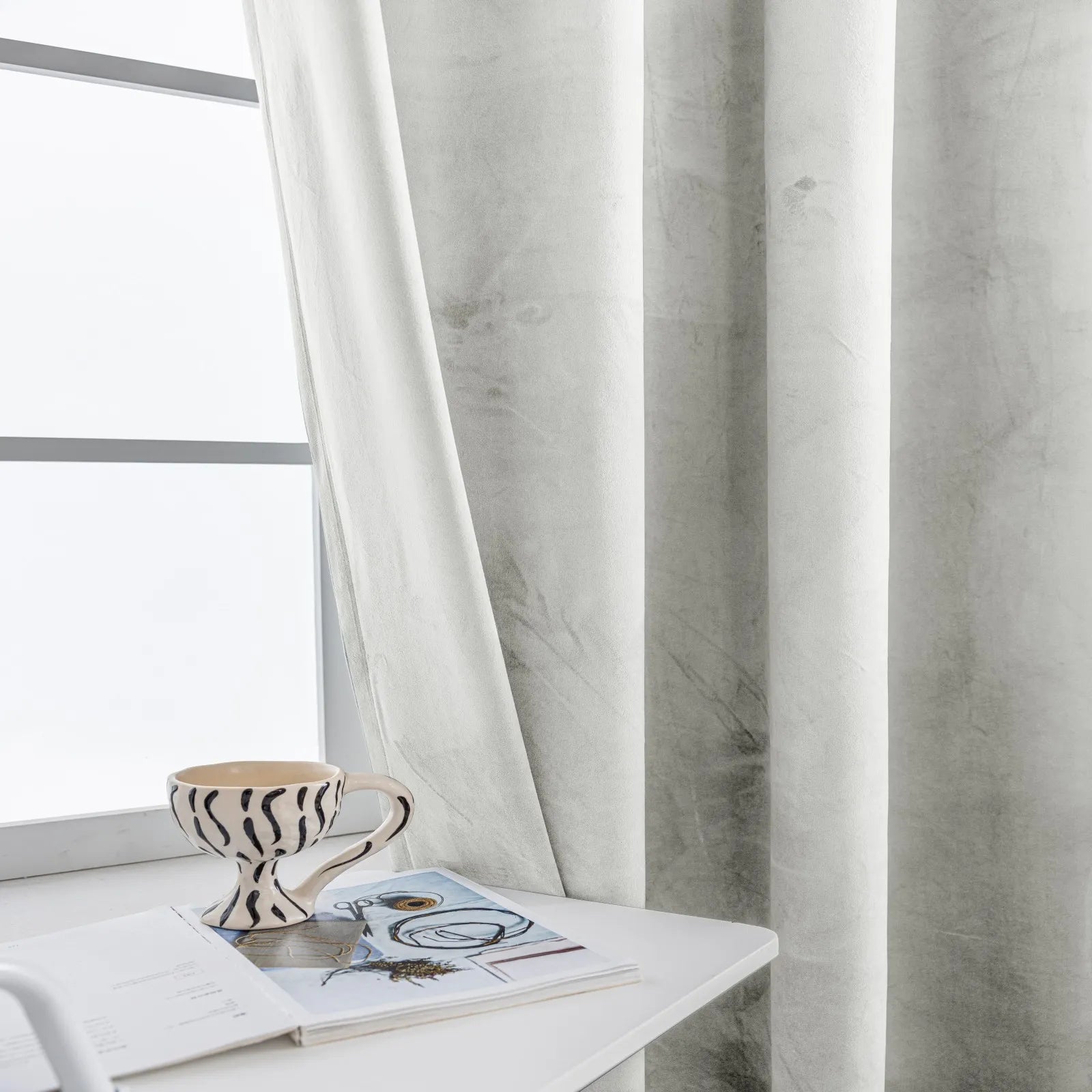 YSTYLE Elegant Velvet Curtains-2 pcs, Blackout & Heat Insulating, Eyelet Drapes for Home Windows