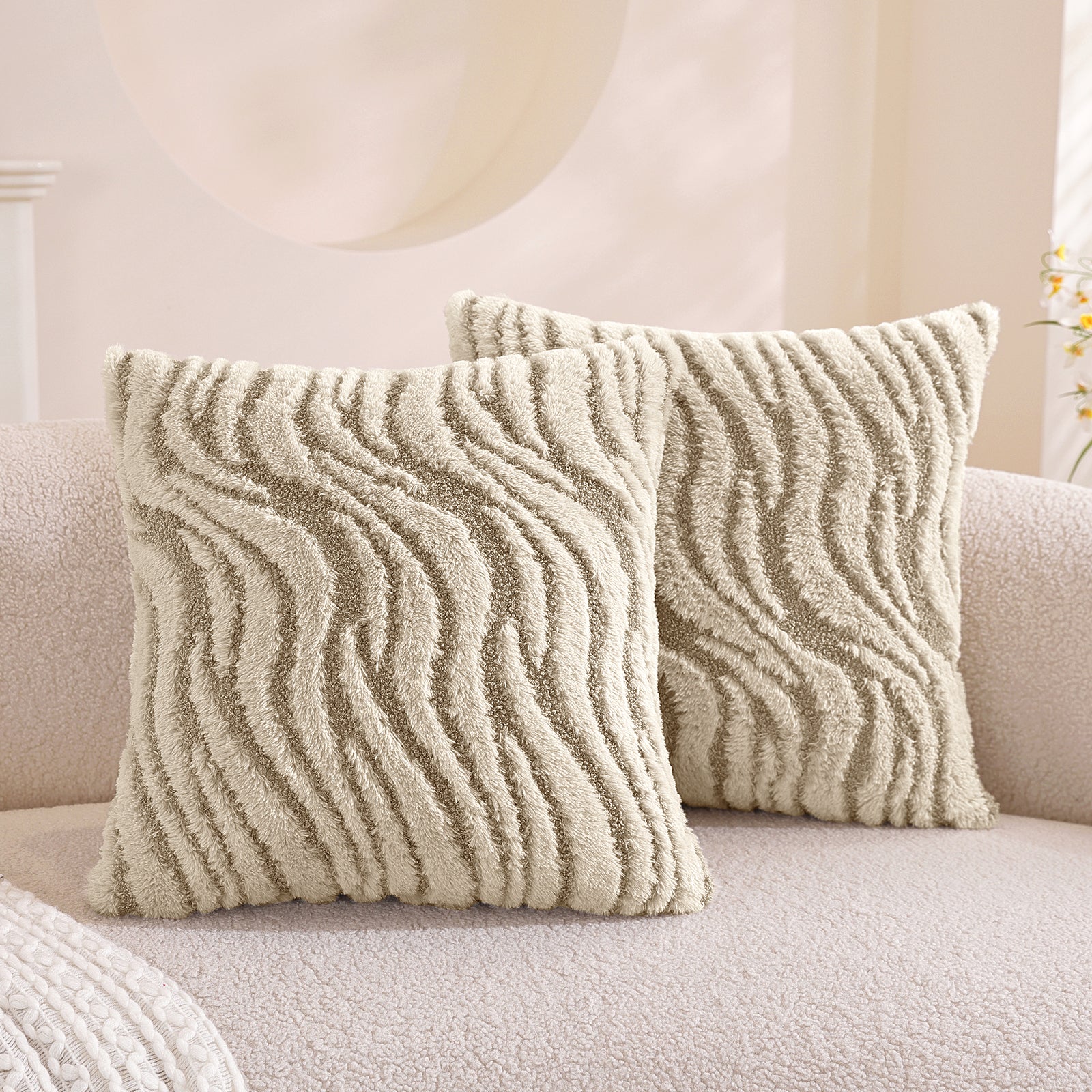 YSTYLE Throw Pillow Covers Super Soft Fuzzy Cushion Cover