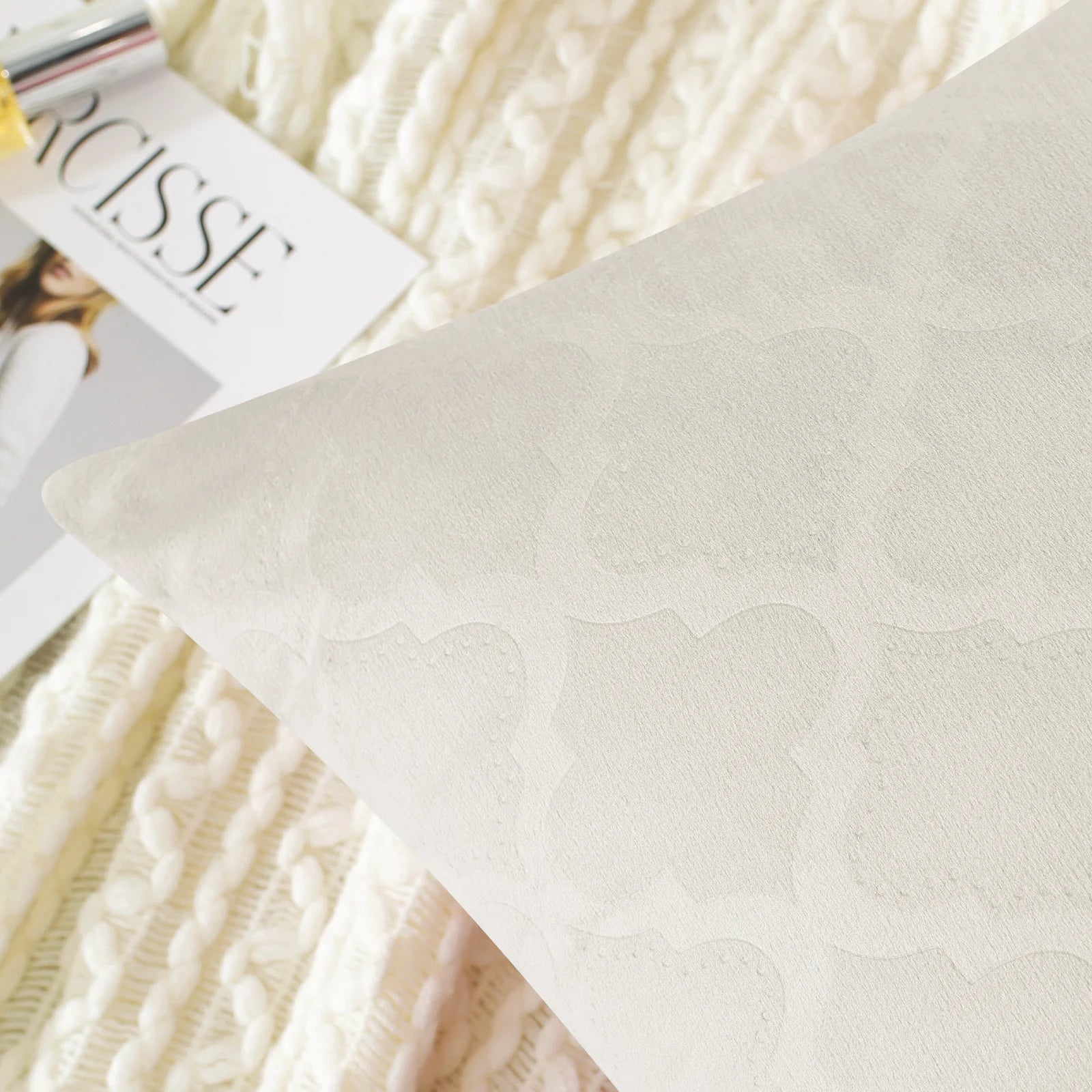 YSTYLE Velvet Sofa Cushion Covers, Decorative Throw Pillow Covers, 2 pcs, Hidden Zipper-Gourd Shape