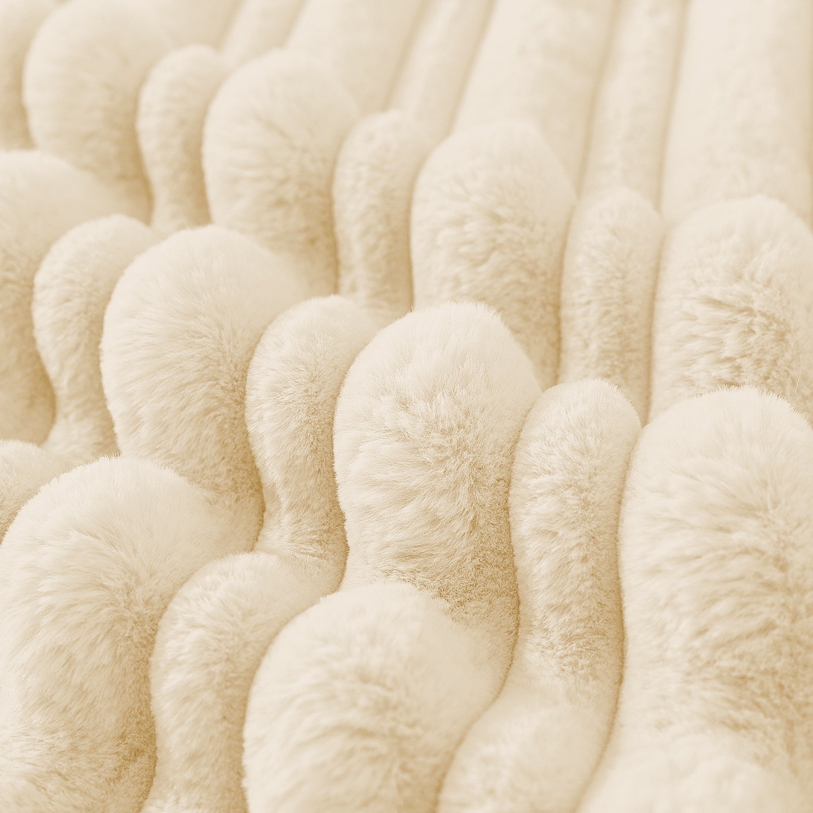 Ystyle Set of 2 Velvet Cushion Cover 50 x 50, Super Soft Striped Cushion Covers, Decoration Cushion Covers with Heart-Shaped Zipper, for Sofa Chair Bed Living Room