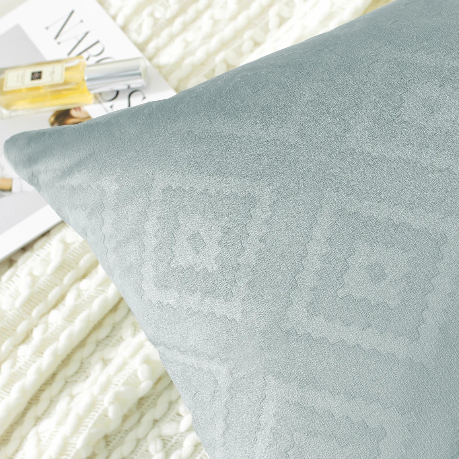 YSTYLE Velvet Sofa Cushion Covers, Decorative Throw Pillow Covers, 2 pcs, Hidden Zipper-Square shape