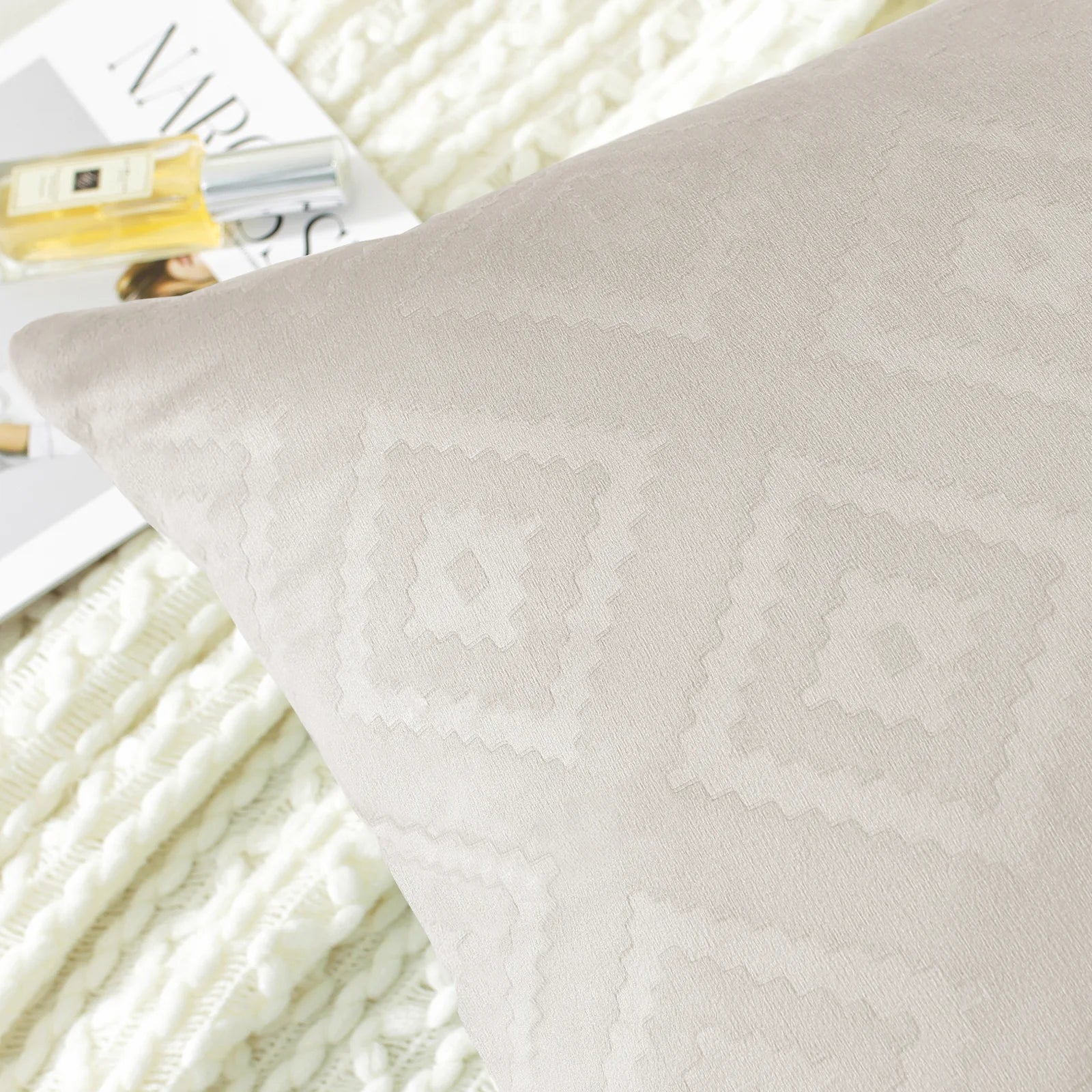 YSTYLE Velvet Sofa Cushion Covers, Decorative Throw Pillow Covers, 2 pcs, Hidden Zipper-Square shape