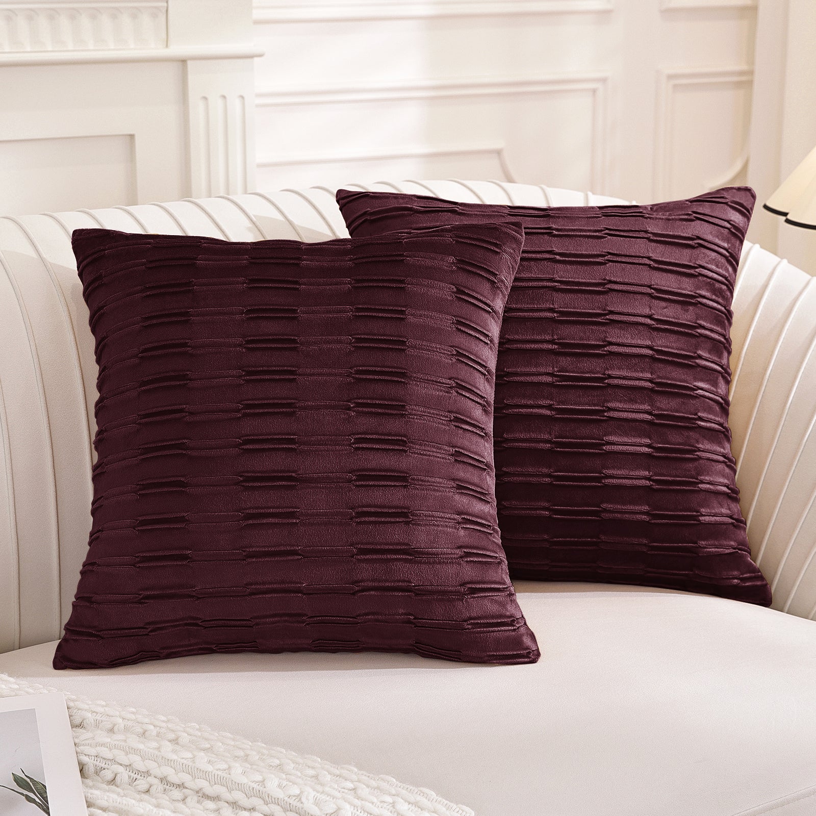 Ystyle Sofa Cushion Covers 40 x 40 cm Set of 2 Soft Velvet Sofa Cushion Covers Modern Bedroom Sofa Bed Invisible Zipper Washable Elegant Durable