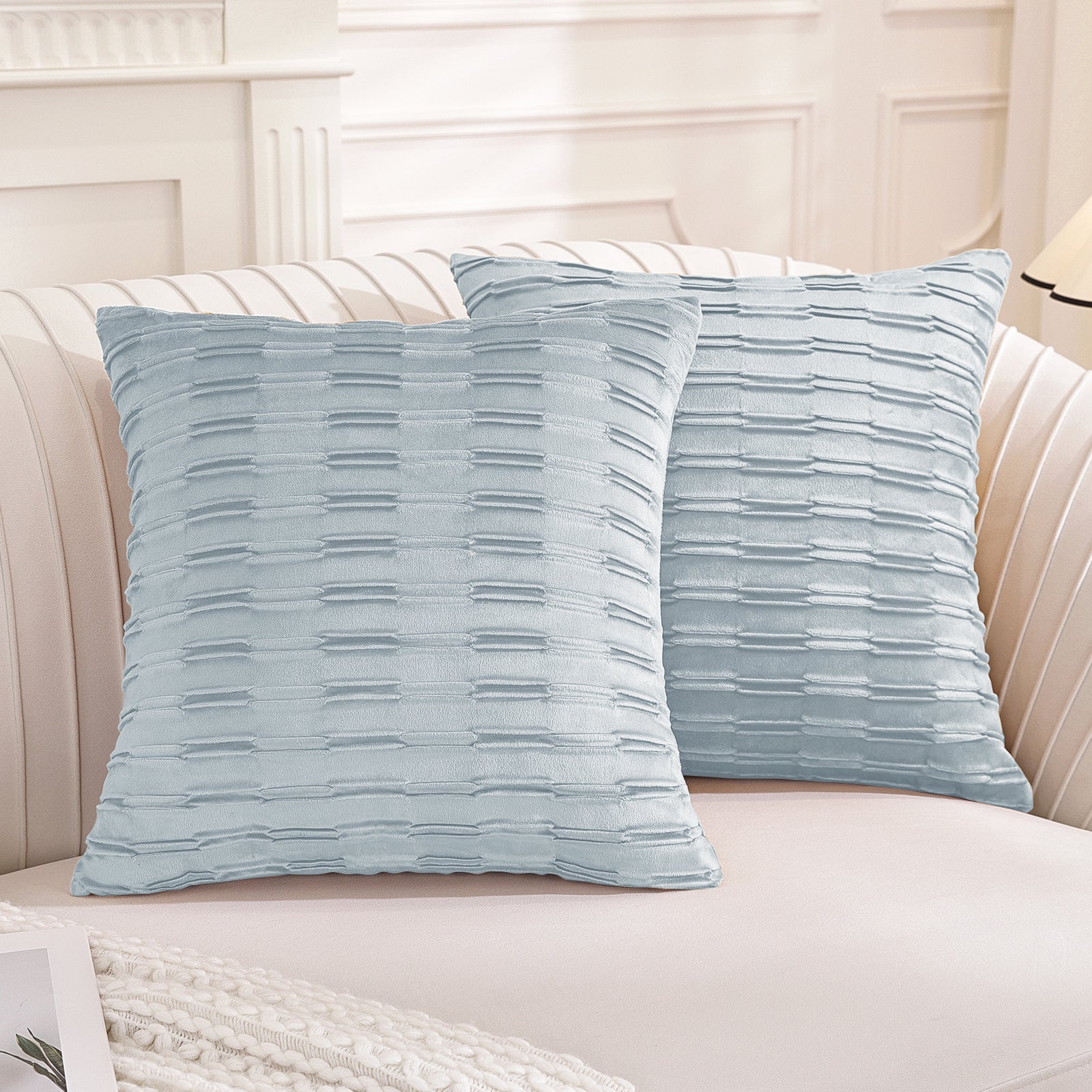 Ystyle Sofa Cushion Covers 40 x 40 cm Set of 2 Soft Velvet Sofa Cushion Covers Modern Bedroom Sofa Bed Invisible Zipper Washable Elegant Durable