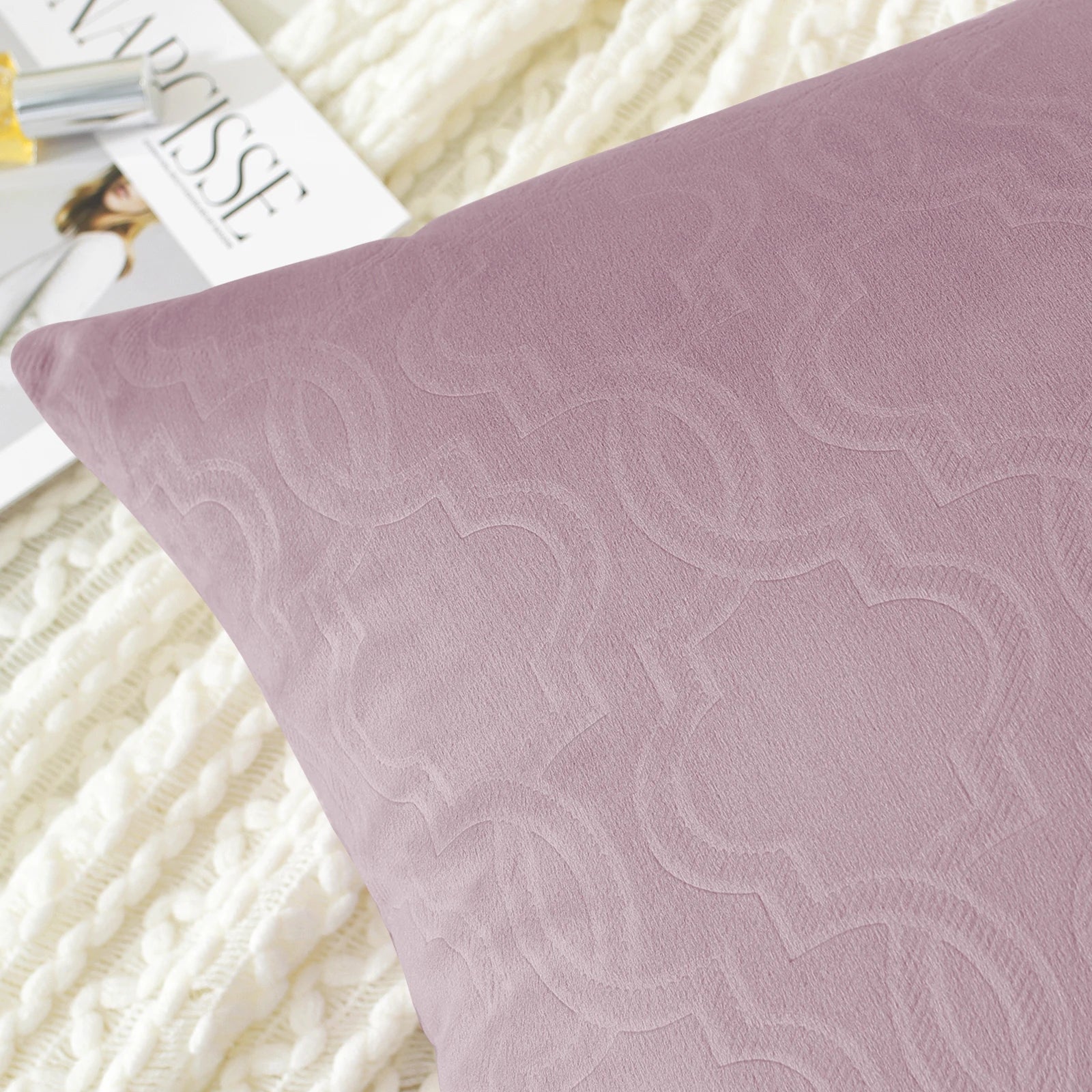 YSTYLE Velvet Sofa Cushion Covers, Decorative Throw Pillow Covers, 2 pcs, Hidden Zipper-Lantern Shape