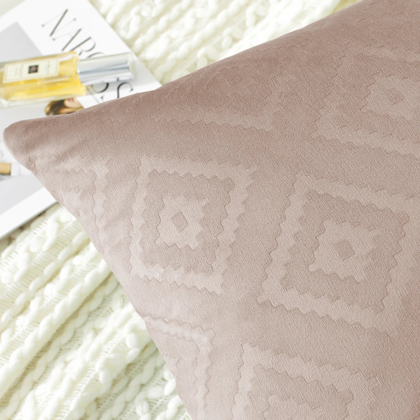 YSTYLE Velvet Sofa Cushion Covers, Decorative Throw Pillow Covers, 2 pcs, Hidden Zipper-Square shape