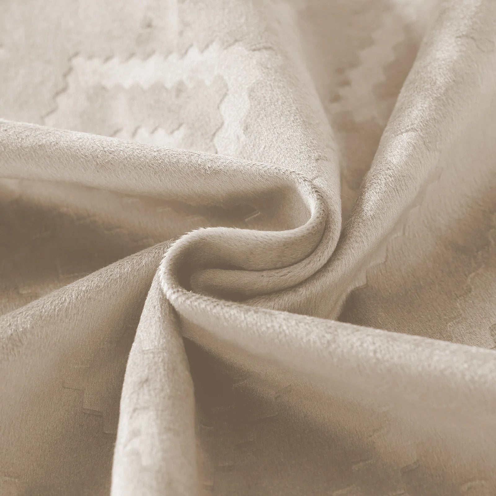 YSTYLE Velvet Sofa Cushion Covers, Decorative Throw Pillow Covers, 2 pcs, Hidden Zipper-Square shape