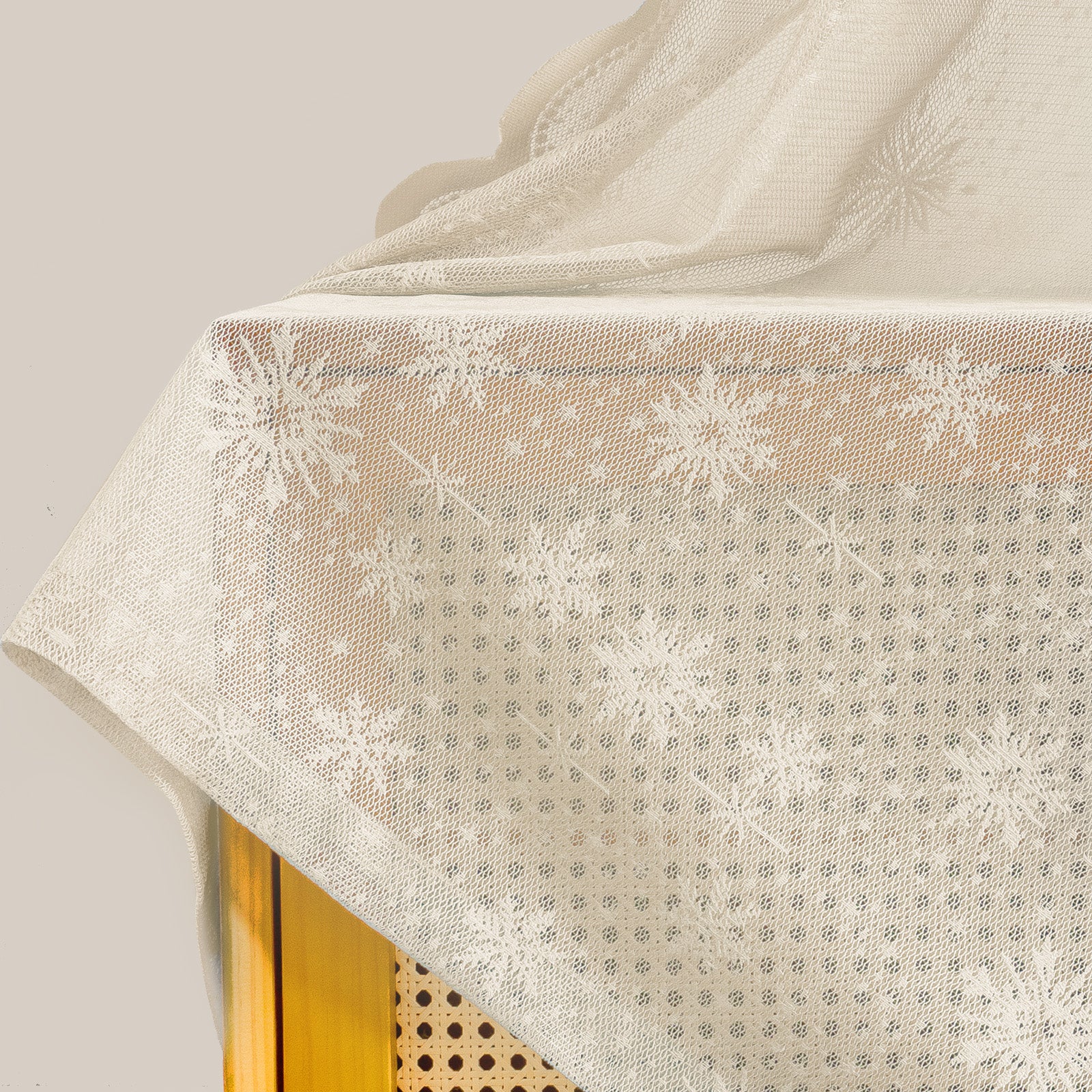 Ystyle 2 Panels Set, Semi-Sheer Indoor Curtains, 70x120cm, Classic Snowflake Pattern Lace Voile Curtains with Rod Pocket