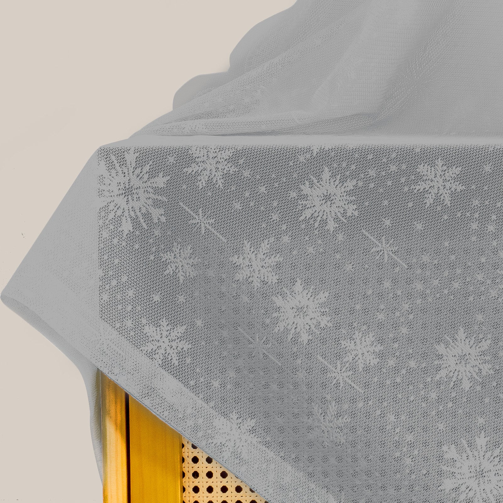 Ystyle 2 Panels Set, Semi-Sheer Indoor Curtains, 70x120cm, Classic Snowflake Pattern Lace Voile Curtains with Rod Pocket