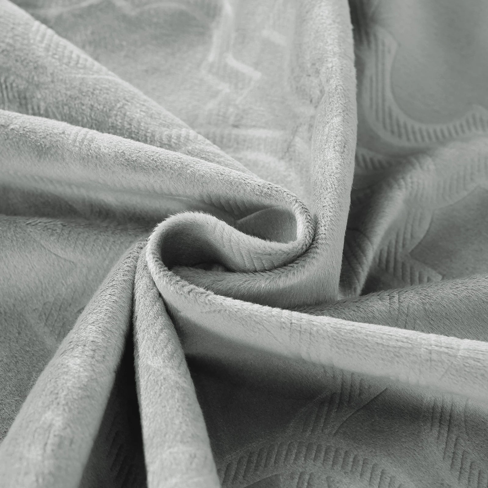 YSTYLE Velvet Sofa Cushion Covers, Decorative Throw Pillow Covers, 2 pcs, Hidden Zipper-Lantern Shape