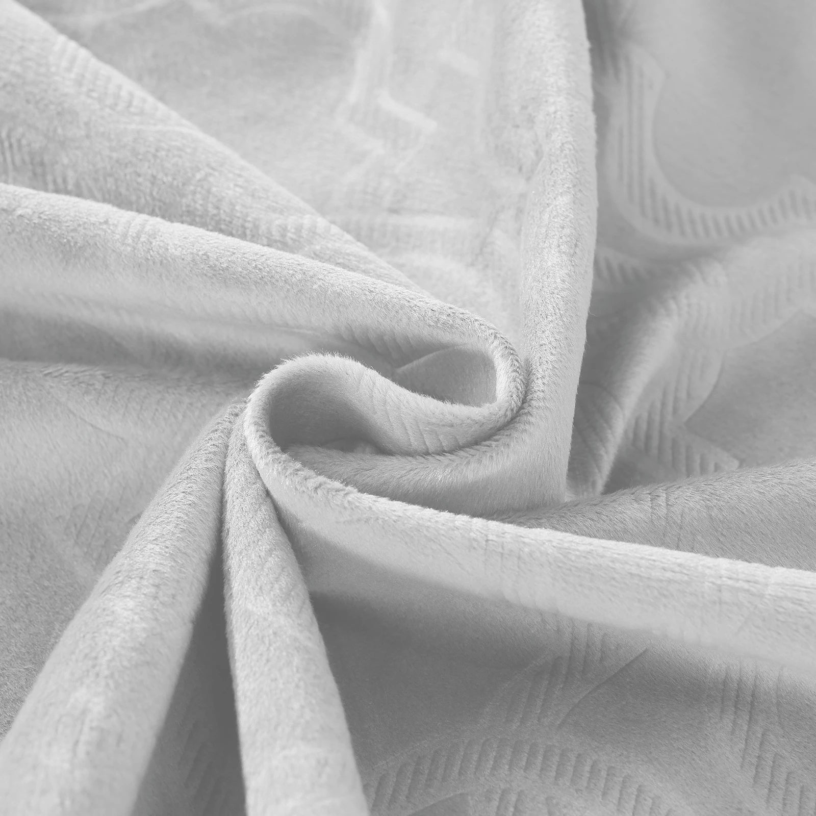 YSTYLE Velvet Sofa Cushion Covers, Decorative Throw Pillow Covers, 2 pcs, Hidden Zipper-Lantern Shape