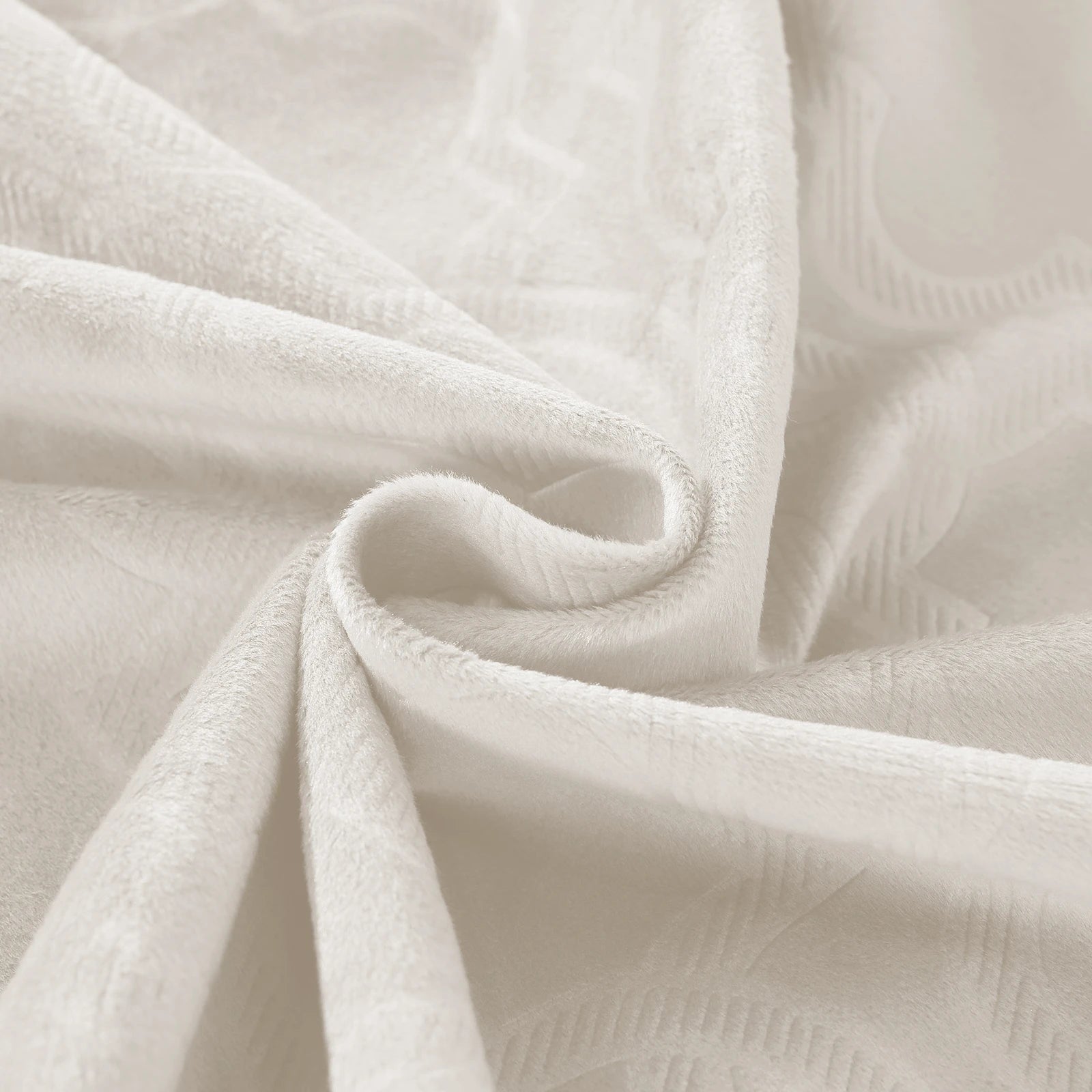 YSTYLE Velvet Sofa Cushion Covers, Decorative Throw Pillow Covers, 2 pcs, Hidden Zipper-Lantern Shape