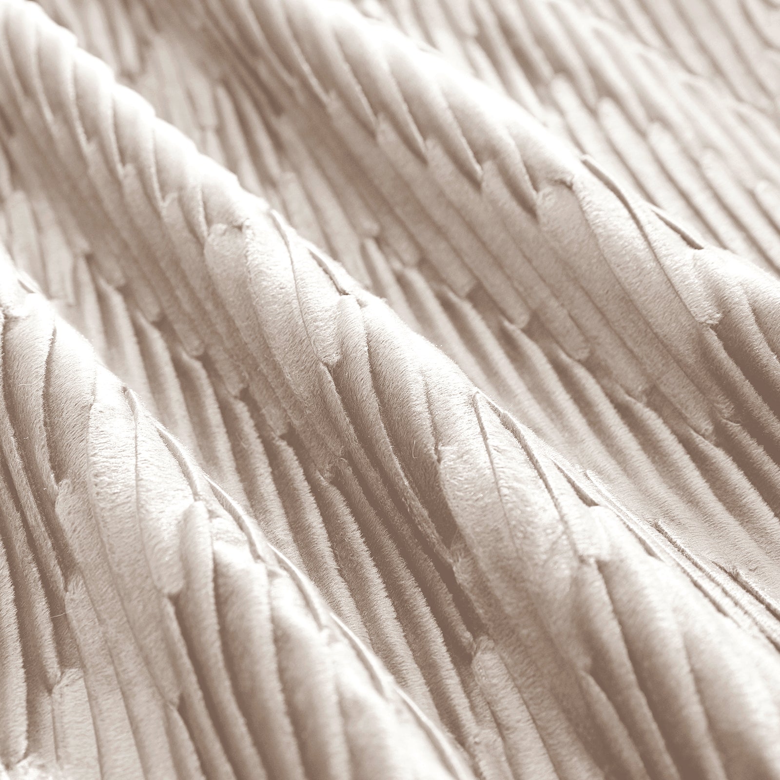 Ystyle 2 Pieces Cushion Covers Sofa 50 x 50 cm Velvet Minimalist Cushion Covers Invisible Zipper Decorative Cushion Covers for Sofa Living Room Bedroom