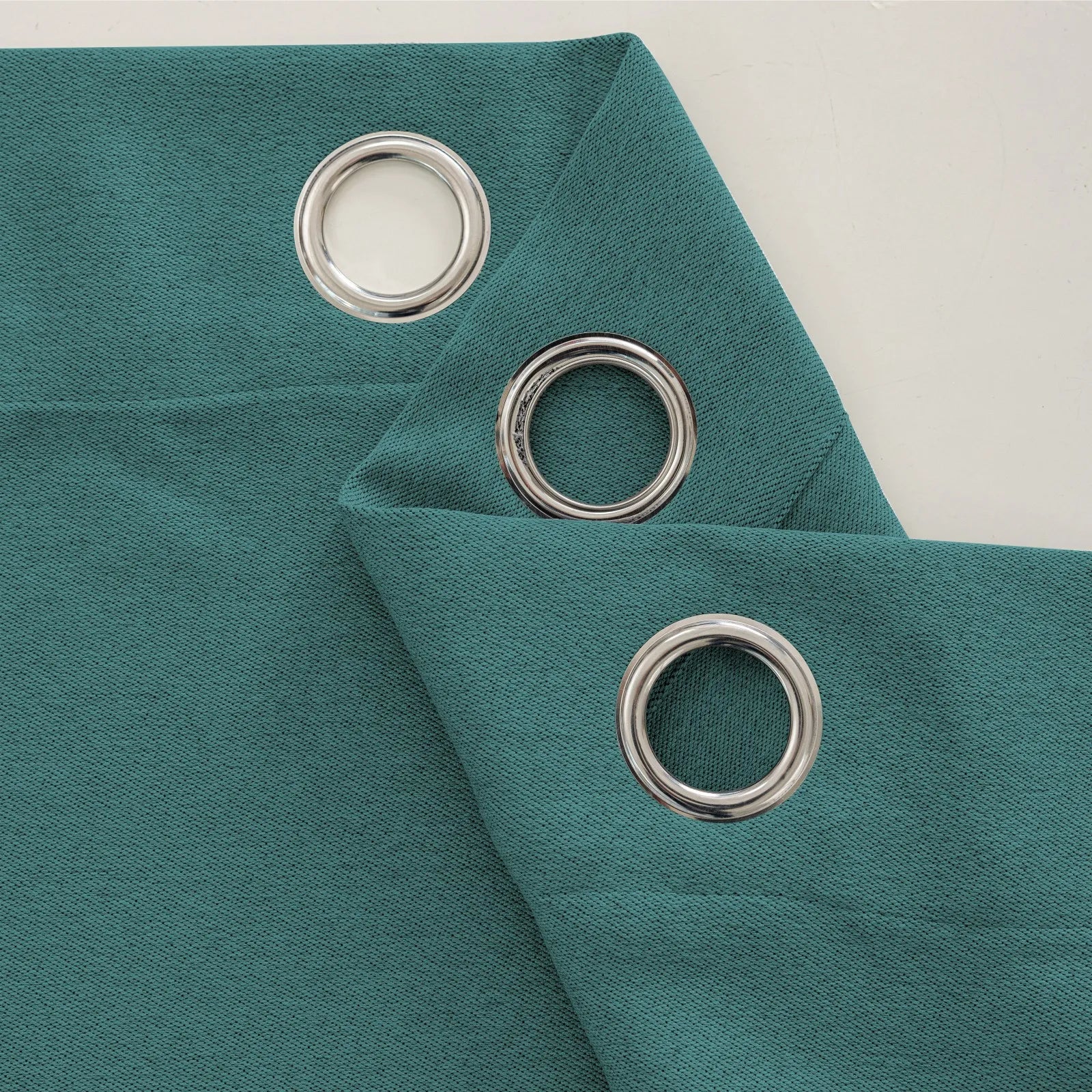 YSTYLE Velvet Curtains – 2 pcs, Blackout, Thermal Insulated, Modern Eyelet Drapes