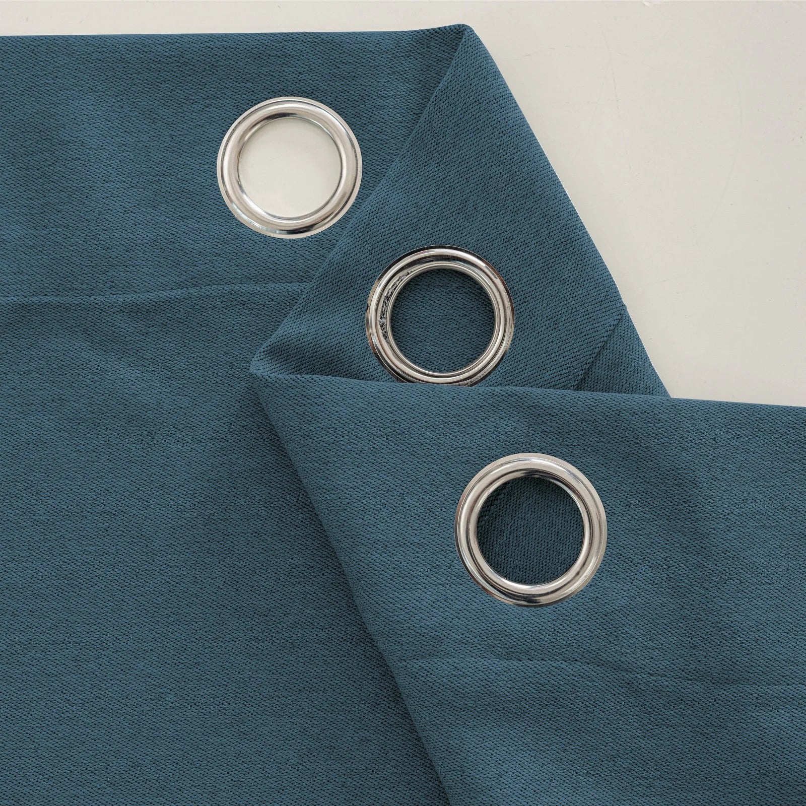 YSTYLE Velvet Curtains – 2 pcs, Blackout, Thermal Insulated, Modern Eyelet Drapes