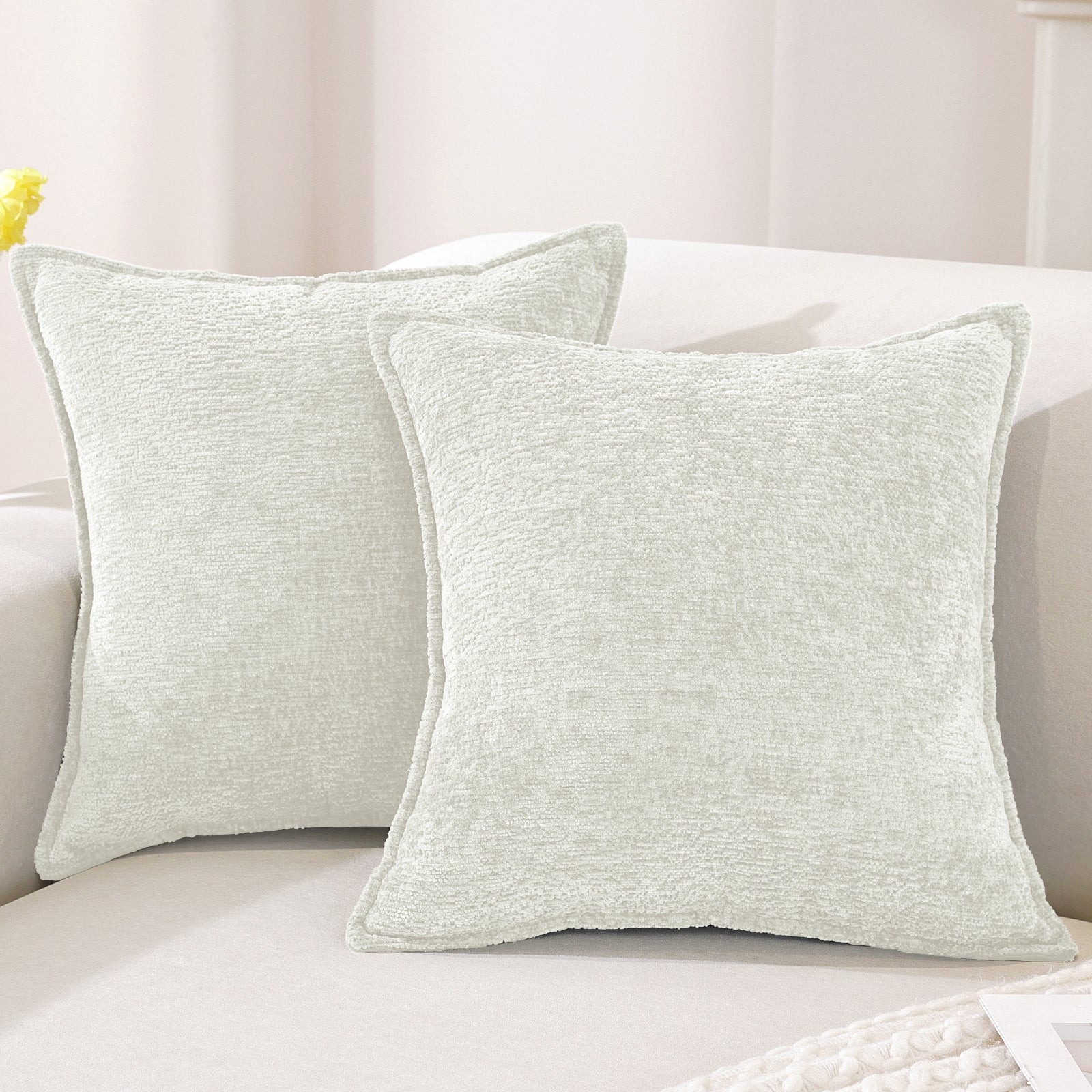 Ystyle Chenille Sofa Cushion Covers 60 x 60 cm, 2 Pieces, Soft Durable Heart-Shaped Cushion Cover, Decorative Elegant Pillow Case for Living Room