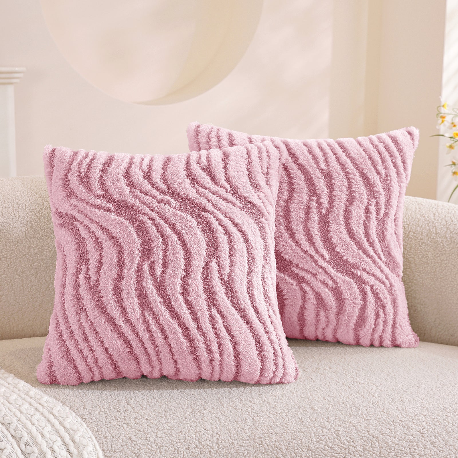 Ystyle Sofa Cushion Covers 60 x 60 cm Set of 2 Soft Plush Striped Cushion Covers Modern Elegant Decorative Durable Cushion Covers for Sofa Living Room Bedroom